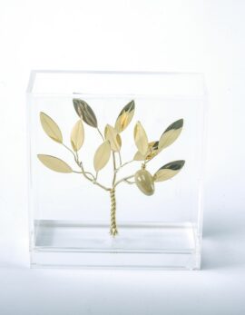Handmade bronze gift olivetree in plexiglass.